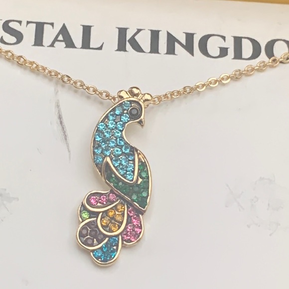 Crystal Kingdom Peacock Pendant on Gold  Tone 18” chain in gift box. - Picture 1 of 6